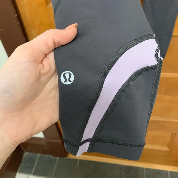 Lululemon Cropped Leggings - Picture 4 of 7